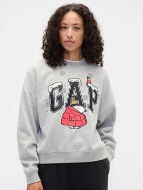 Gap Peanuts Snoopy Oversized Logo Sweatshirt L
